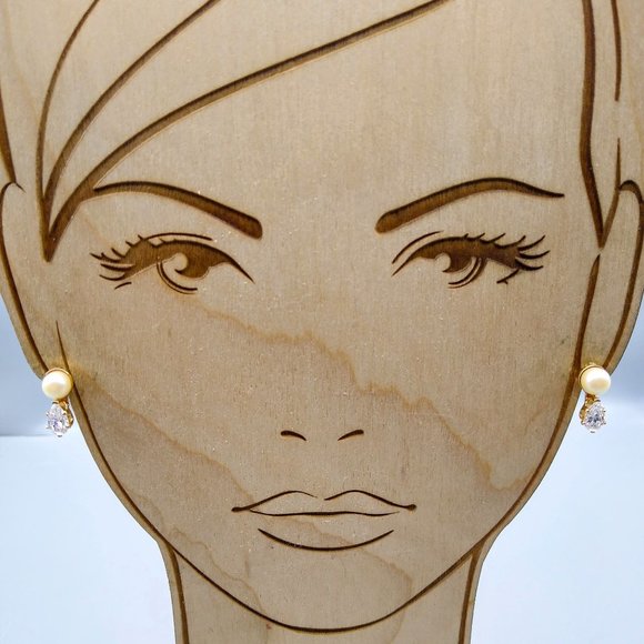 Classic Elegance Pearl Earrings, Gold Tone Vintage Studs with Minimalist Pearl - Picture 1 of 4